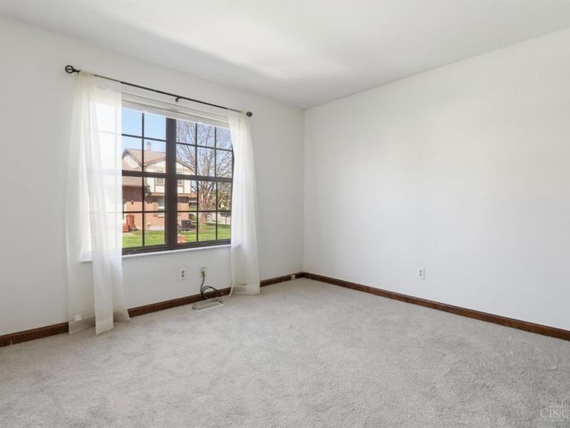 2 Fairgreen Circle, Fairfield, OH 45014 Photo 29