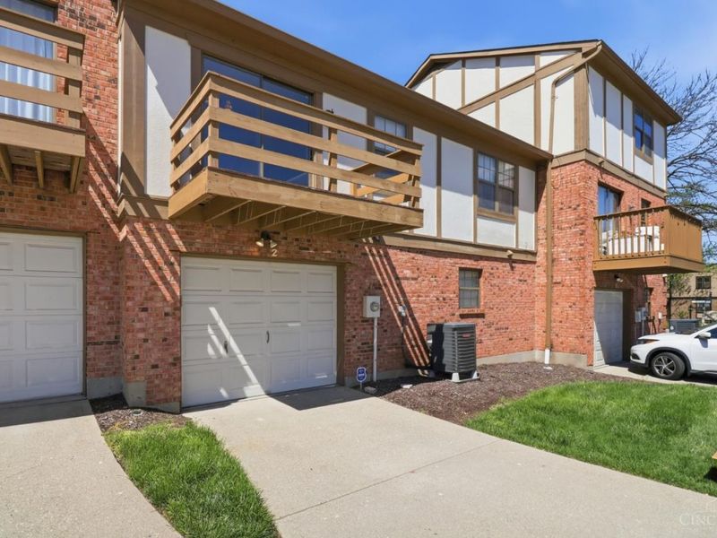 2 Fairgreen Circle, Fairfield, OH 45014 Photo 50