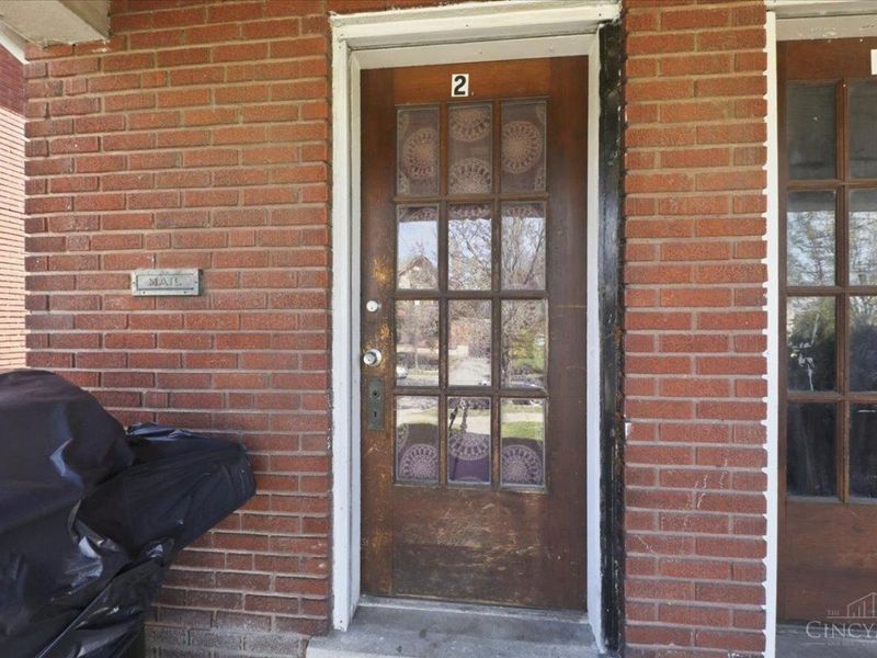 808 Kirbert, Cincinnati, OH 45205 Photo 2