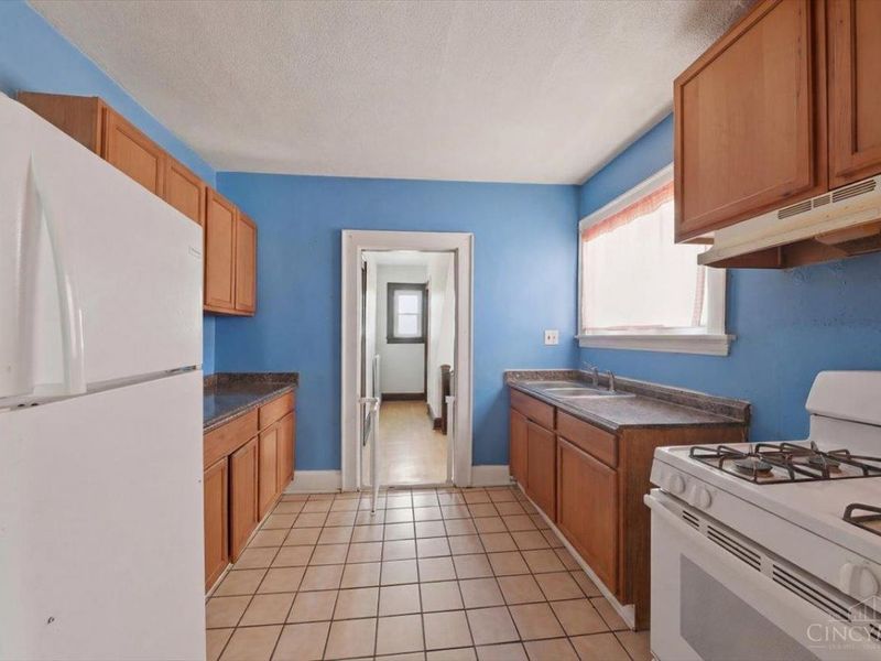 808 Kirbert, Cincinnati, OH 45205 Photo 21