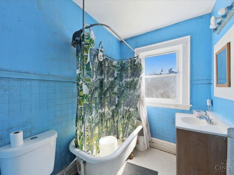 808 Kirbert, Cincinnati, OH 45205 Photo 24