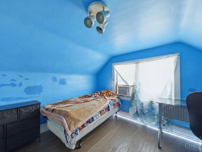 808 Kirbert, Cincinnati, OH 45205 Photo 5