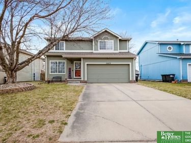 14472 Fowler Avenue , Omaha, NE 68164