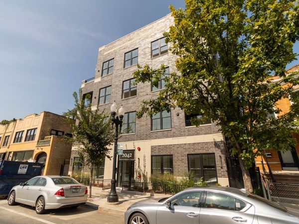 2042 W Irving Park Road , Unit 205, Chicago, IL 60618