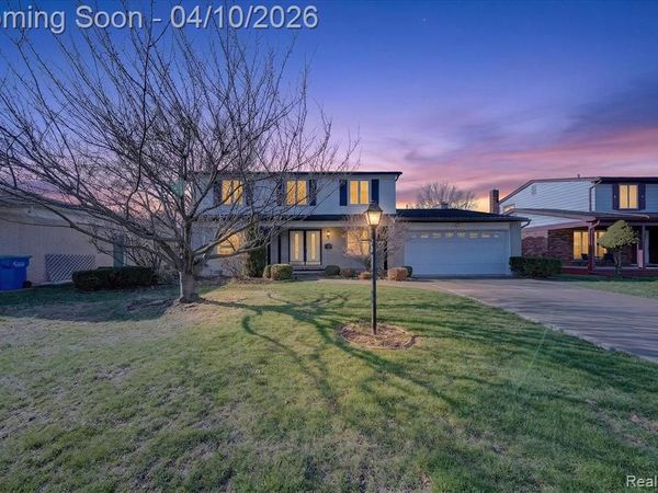11616 Lynch Court, Warren, MI 48093