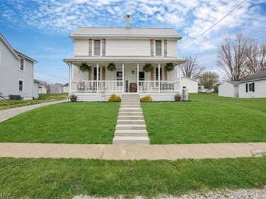 202 N Market Street, Somerset, OH 43783