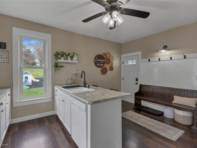 202 N Market Street, Somerset, OH 43783 Photo 22