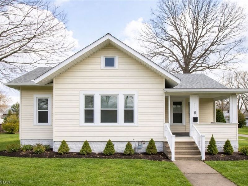 2391 27th Street SW, Akron, OH 44314 Photo 1