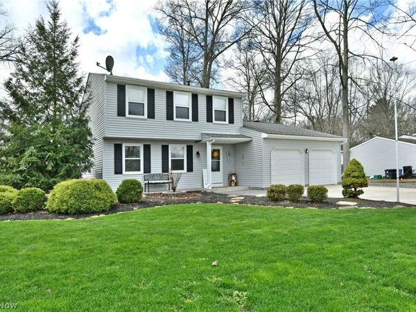 353 Stahl Avenue , Cortland, OH 44410