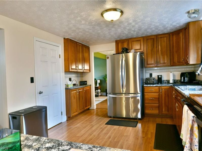 353 Stahl Avenue , Cortland, OH 44410 Photo 15