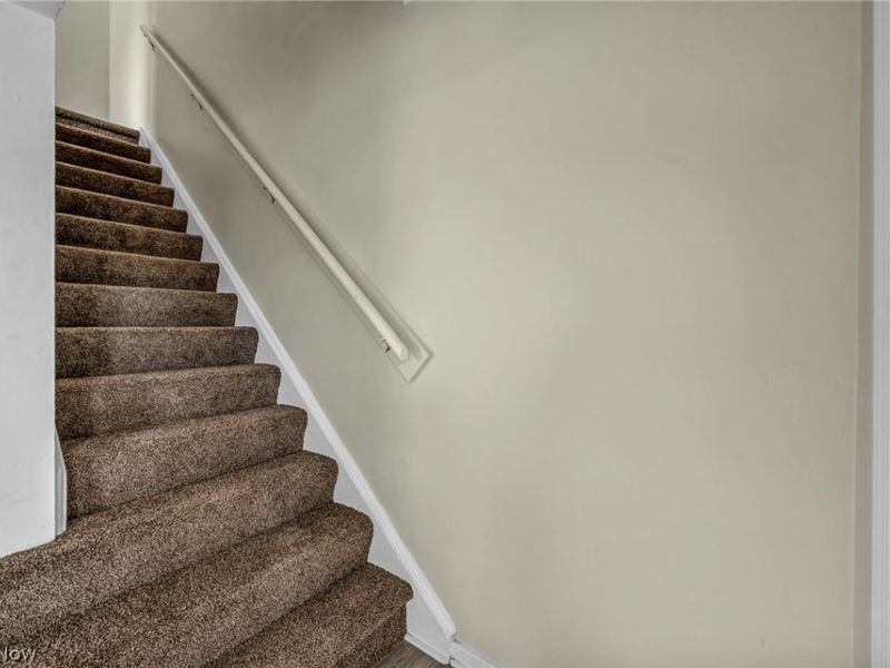 14215 Tuckahoe Avenue , Cleveland, OH 44111 Photo 15