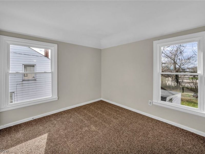 14215 Tuckahoe Avenue, Cleveland, OH 44111 Photo 17