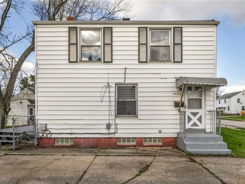 14215 Tuckahoe Avenue, Cleveland, OH 44111 Photo 4