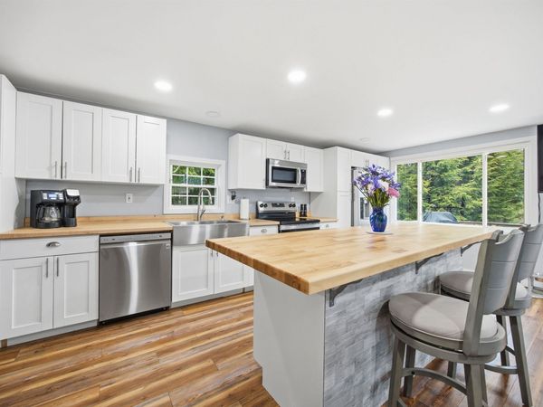 144 Halls Brook Road, Rumney, NH 03266