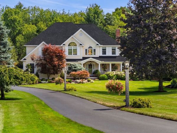 27 McAfee Farm Road, Bedford, NH 03110