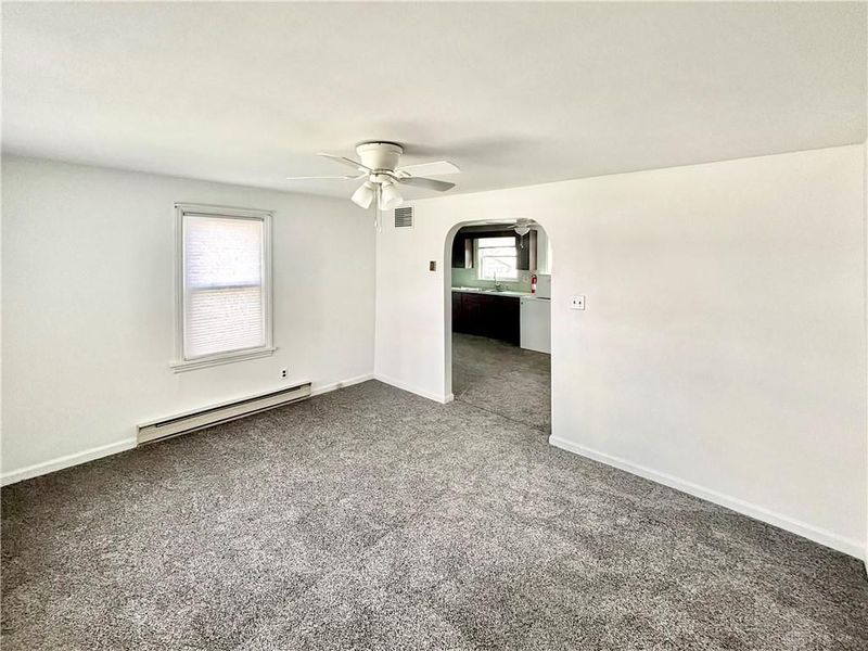 8411 Pitsburg Laura Road, Pitsburg, OH 45358 Photo 2