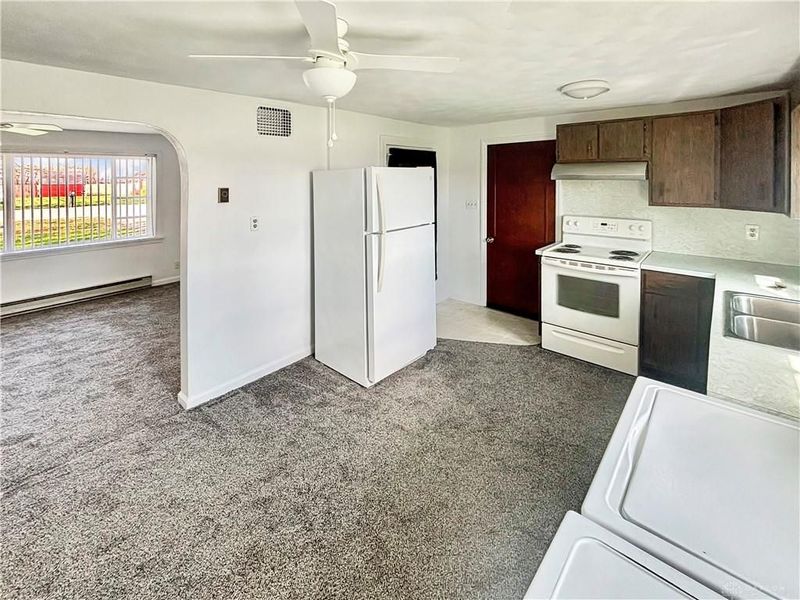 8411 Pitsburg Laura Road, Pitsburg, OH 45358 Photo 5