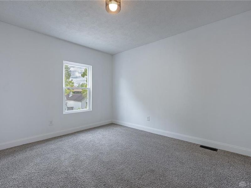 321 Deeds Avenue, Unit 319, Dayton, OH 45404 Photo 8