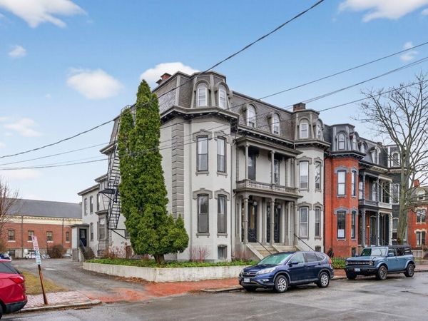 138 Pine Street, Unit 1, Portland, ME 04102