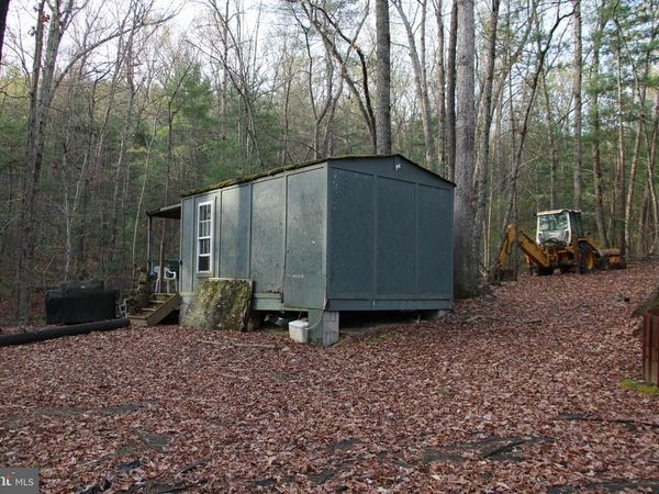 VALLEY BURG ROAD , LURAY, VA 22835