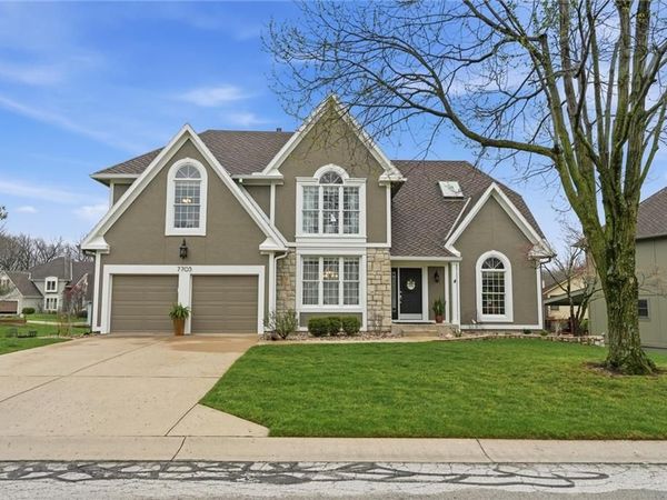 7705 Quail Ridge N/A, Parkville, MO 64152