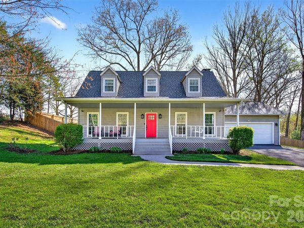 102 Charles Ridge Road , Asheville, NC 28805