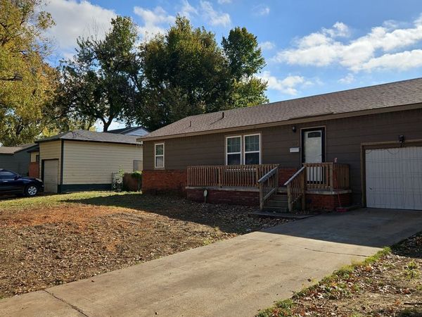9140 E 4th Street , Tulsa, OK 74112
