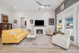 4047 Aspera Drive photo 4