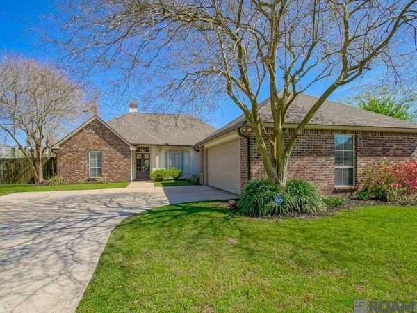 10743 Hilltree Dr, Baton Rouge, LA 70810