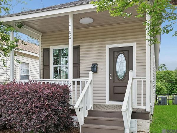 1105 Thomas H Delpit Dr, Baton Rouge, LA 70802