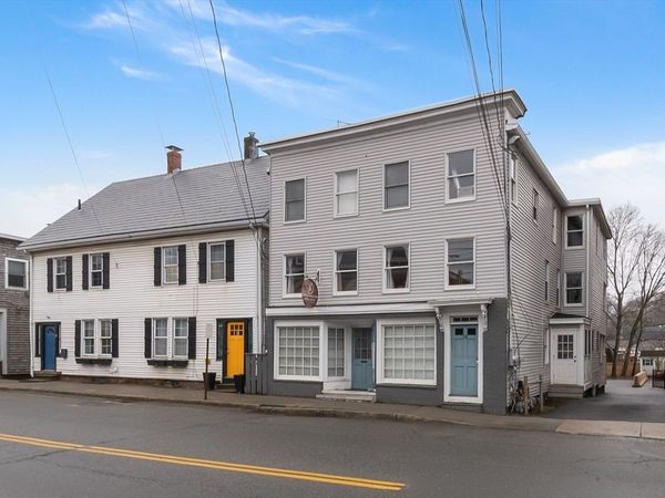 58 Central St, Unit 1-2, Ipswich, MA 01938