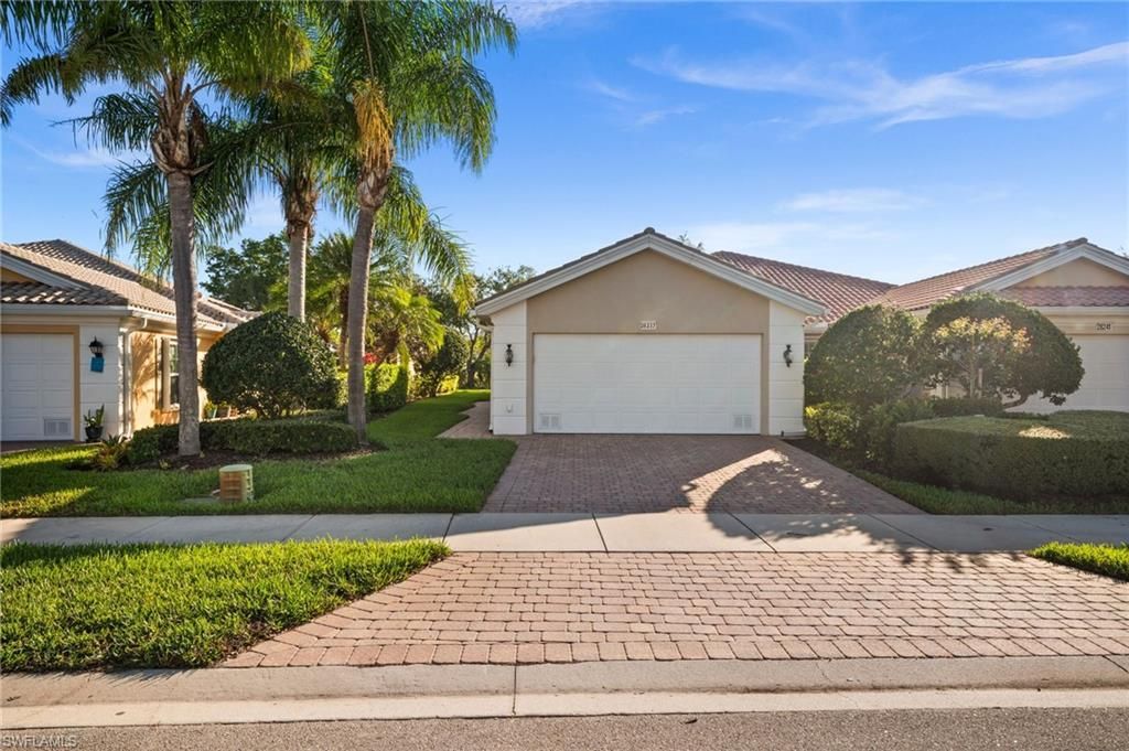28237 Islet Trl, Bonita Springs, FL 34135 Photo