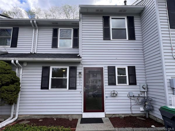 524 Saracino Drive, Maybrook, NY 12543