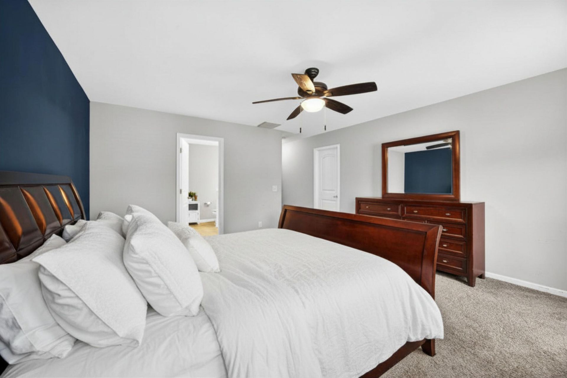 15 Fawns Leap Photo 17