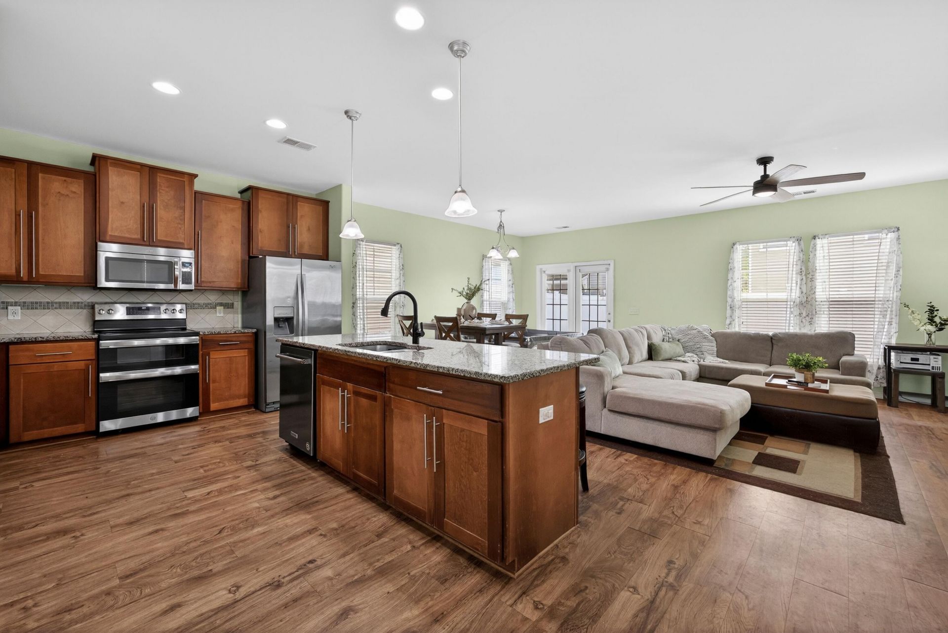 15 Fawns Leap Photo 8