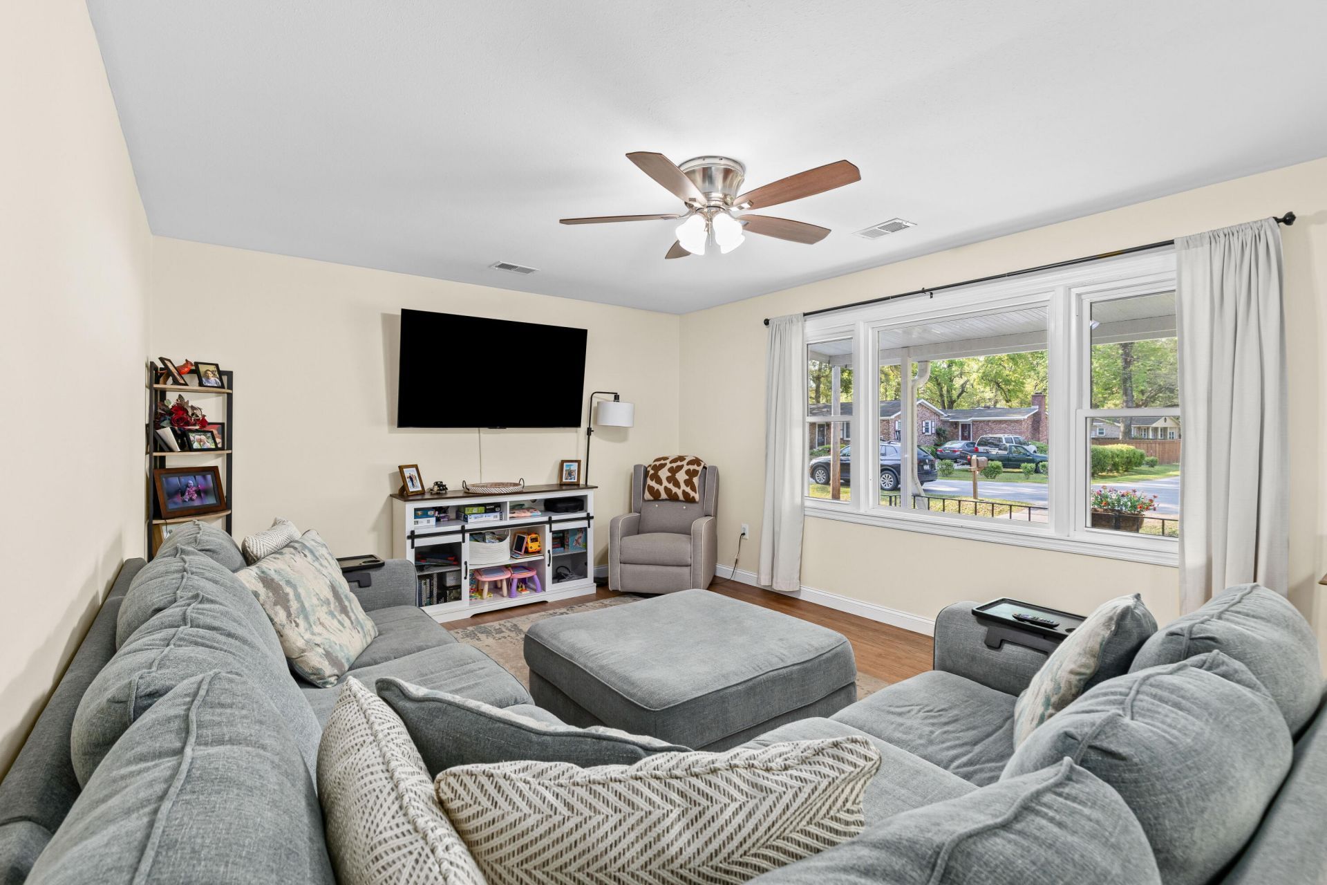 1834 Piper Drive Photo 5