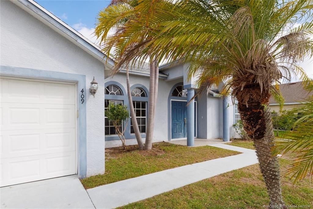409 SW Prater Avenue, Port Saint Lucie, FL 34953 Photo