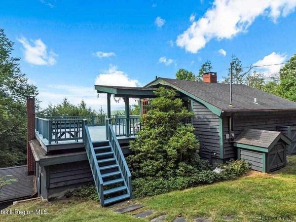 376 Abbey Road, Mt. Tremper, NY 12457