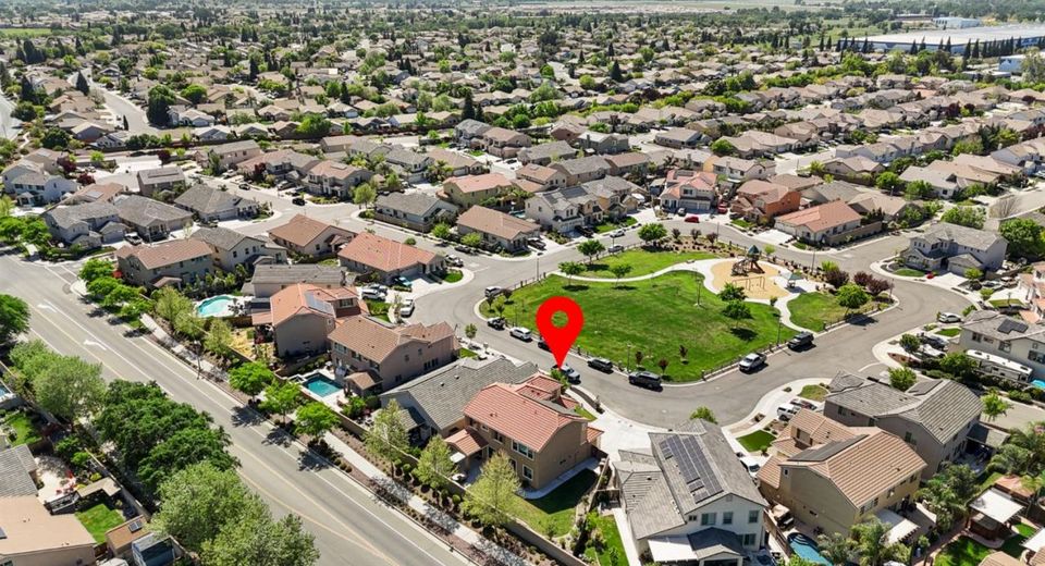 1916 Beale Cir, Lincoln, CA 95648 Photo