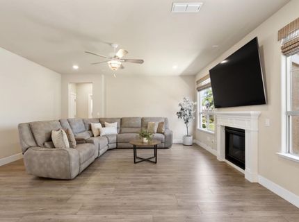 1916 Beale Cir, Lincoln, CA 95648 Photo