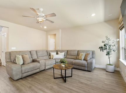 1916 Beale Cir, Lincoln, CA 95648 Photo