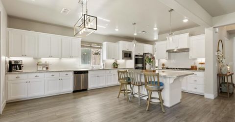 1916 Beale Cir, Lincoln, CA 95648 Photo