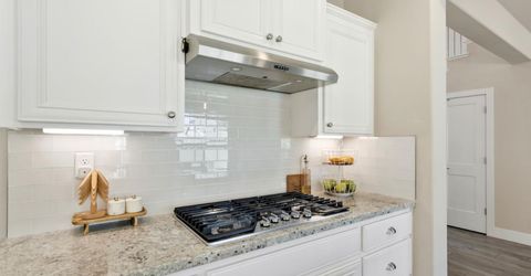 1916 Beale Cir, Lincoln, CA 95648 Photo