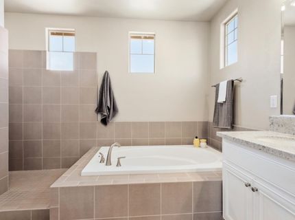 1916 Beale Cir, Lincoln, CA 95648 Photo
