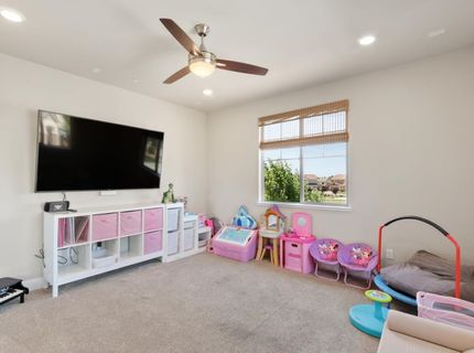1916 Beale Cir, Lincoln, CA 95648 Photo