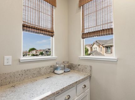 1916 Beale Cir, Lincoln, CA 95648 Photo