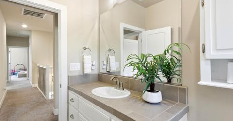 1916 Beale Cir, Lincoln, CA 95648 Photo