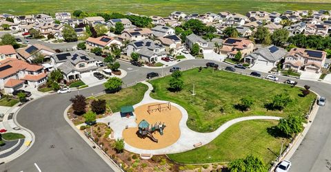 1916 Beale Cir, Lincoln, CA 95648 Photo