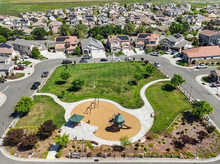 1916 Beale Cir, Lincoln, CA 95648 Photo