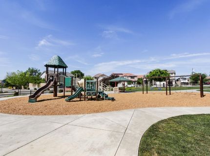 1916 Beale Cir, Lincoln, CA 95648 Photo